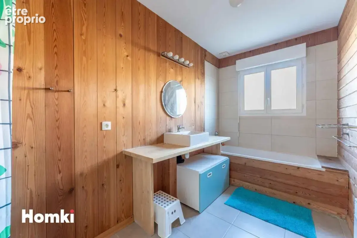 Maison/Villa T6 de 153 m² à Saint-André-de-Cubzac 33240 - photo 13