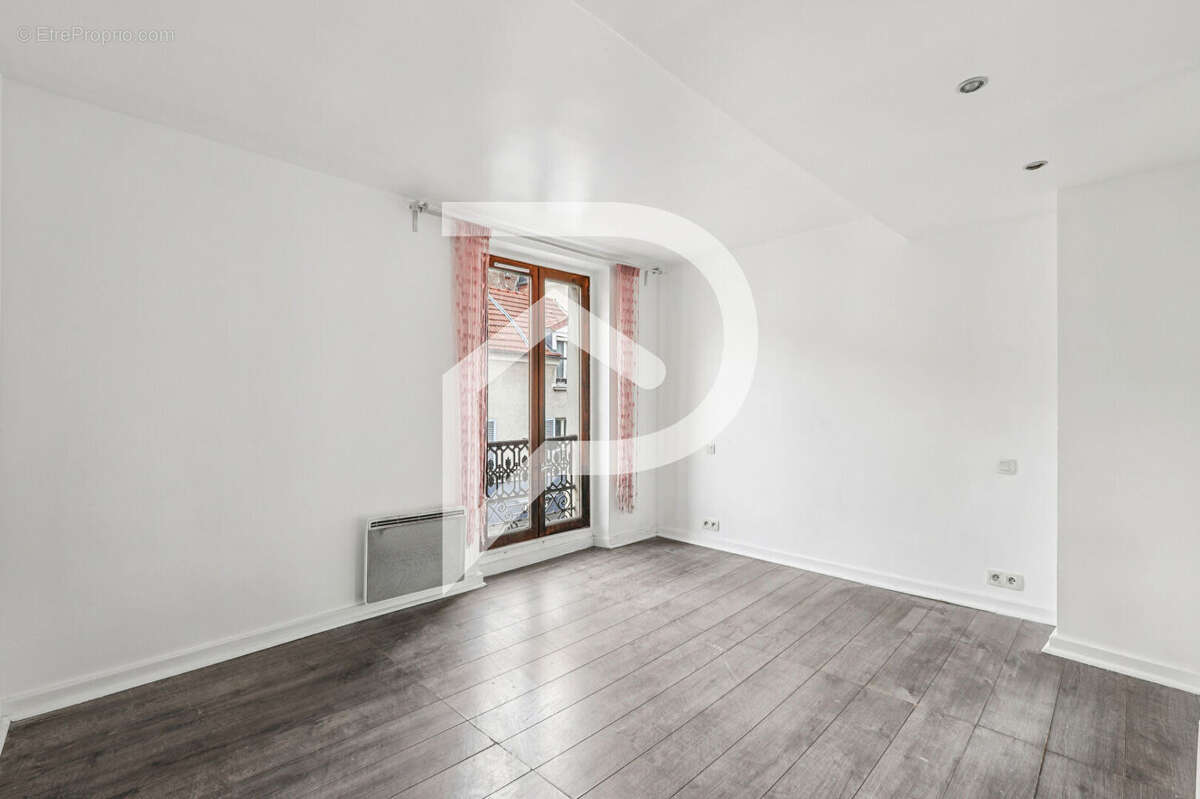 Appartement à COLOMBES