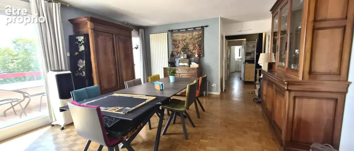 Appartement à VENISSIEUX
