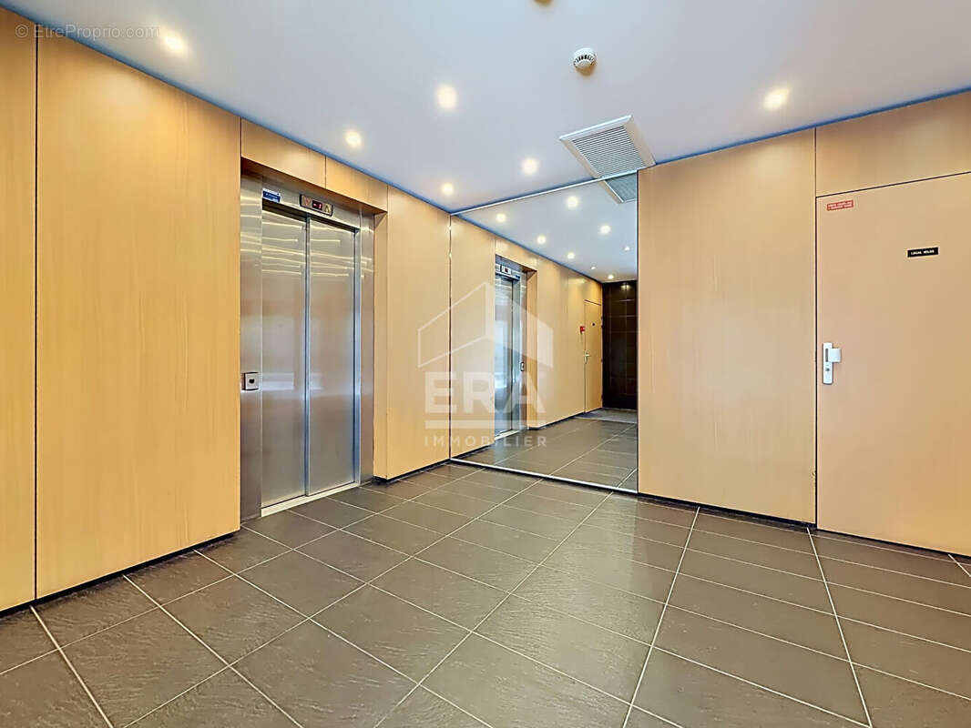 Appartement à PARIS-12E