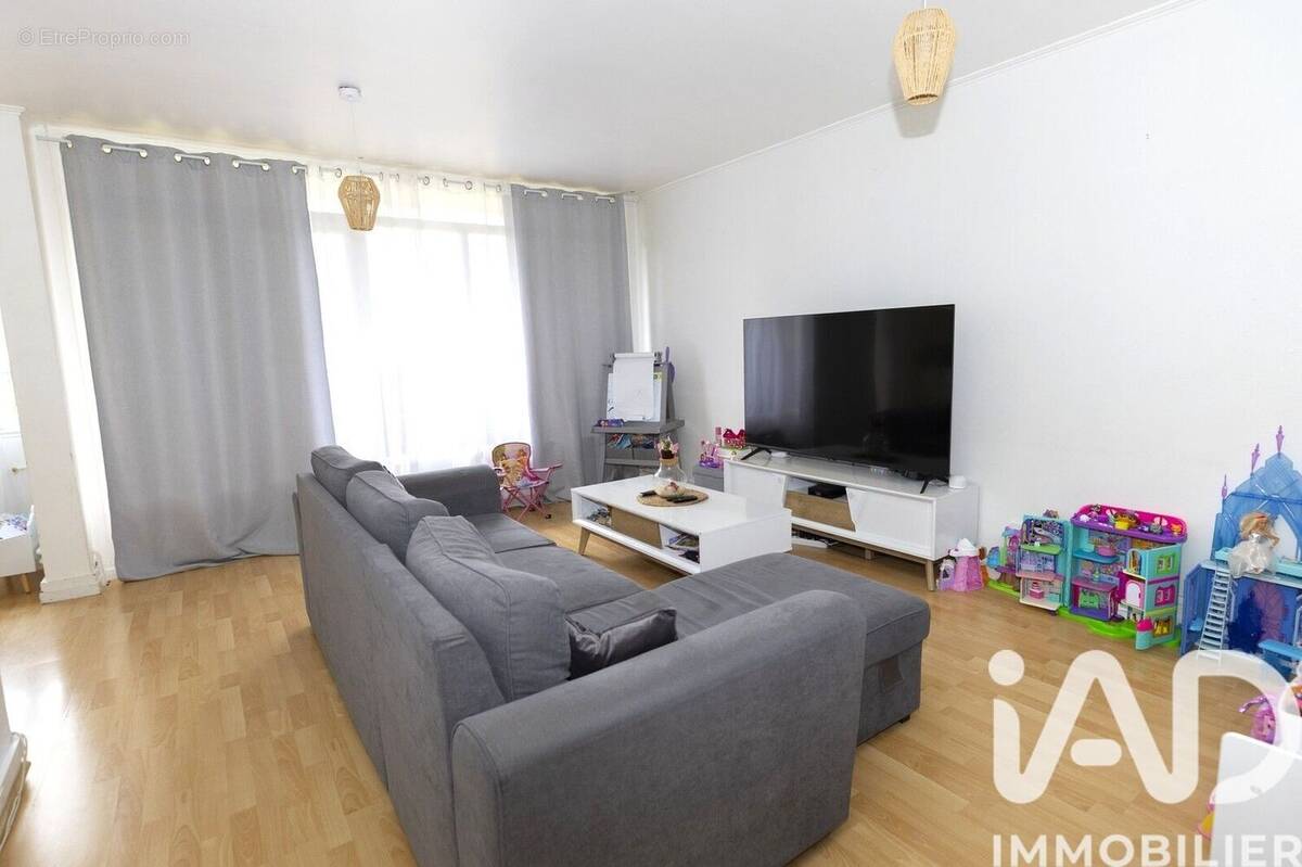 Photo 1 - Appartement à SURVILLIERS