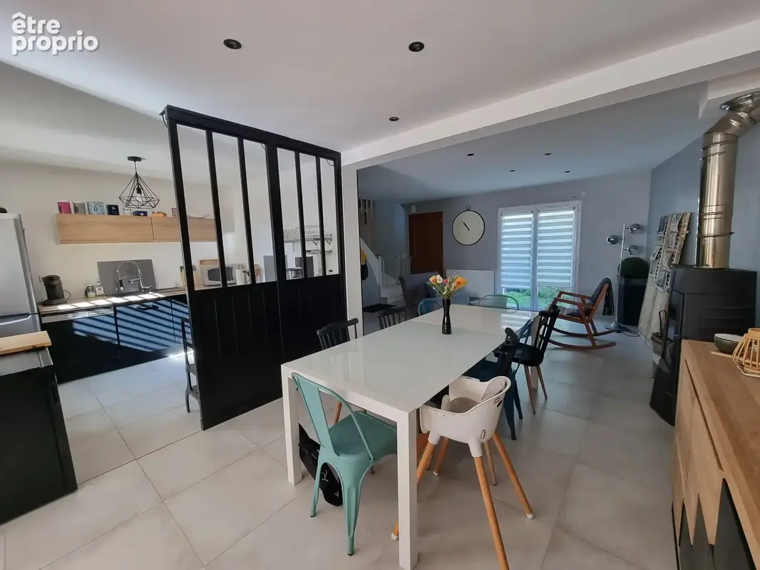 Maison à vendre à Bourgbarré, 4 chambres, parfait état - photo 5