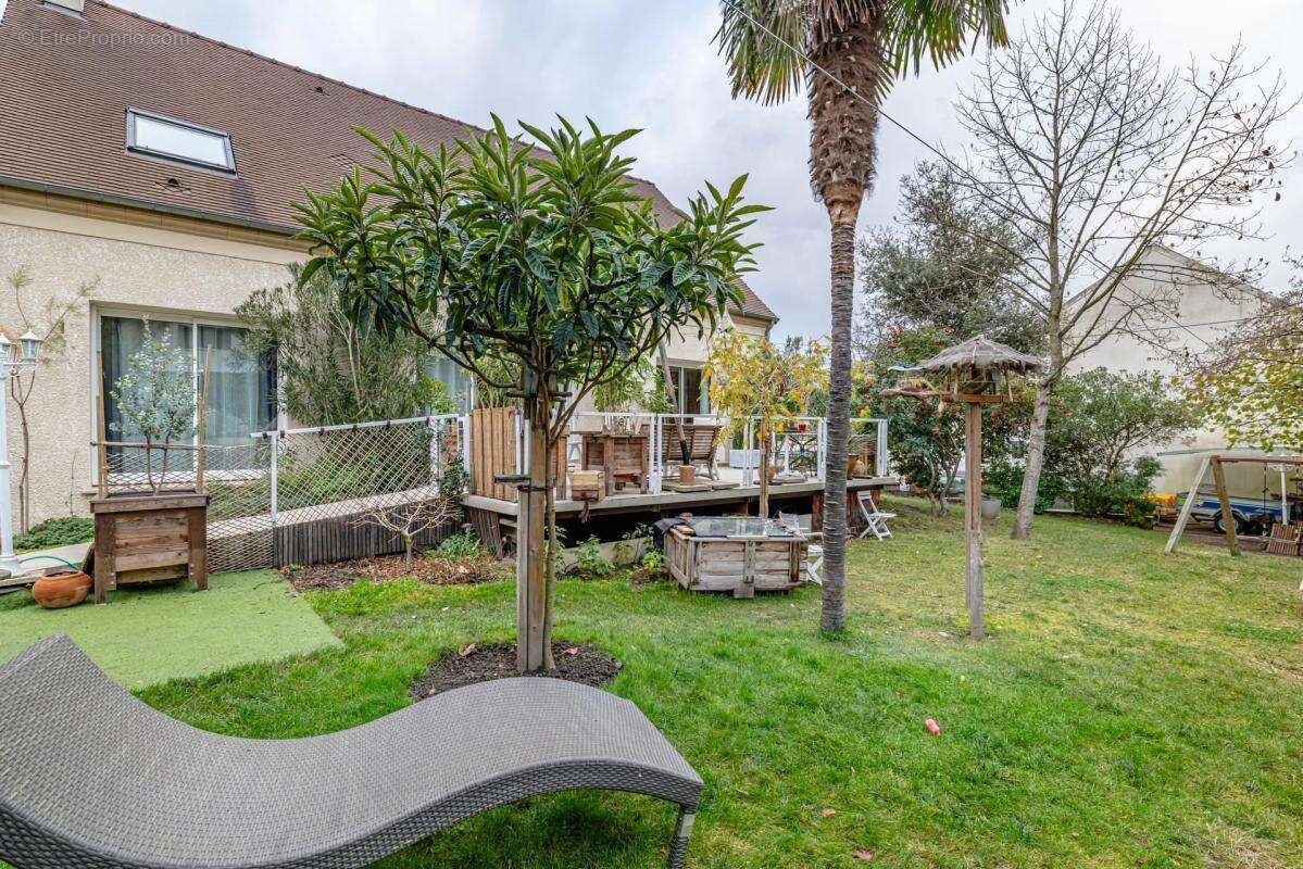 Maison à SAINT-BRICE-SOUS-FORET