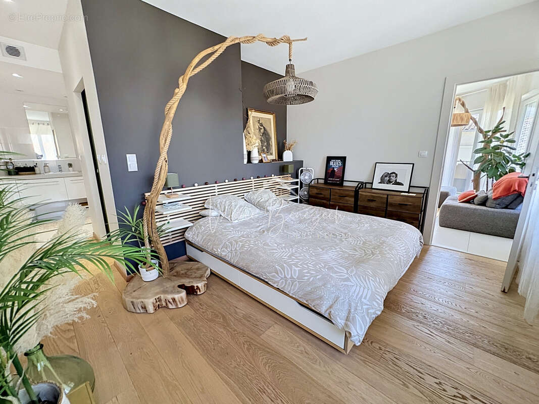 Appartement à SAINT-AFFRIQUE