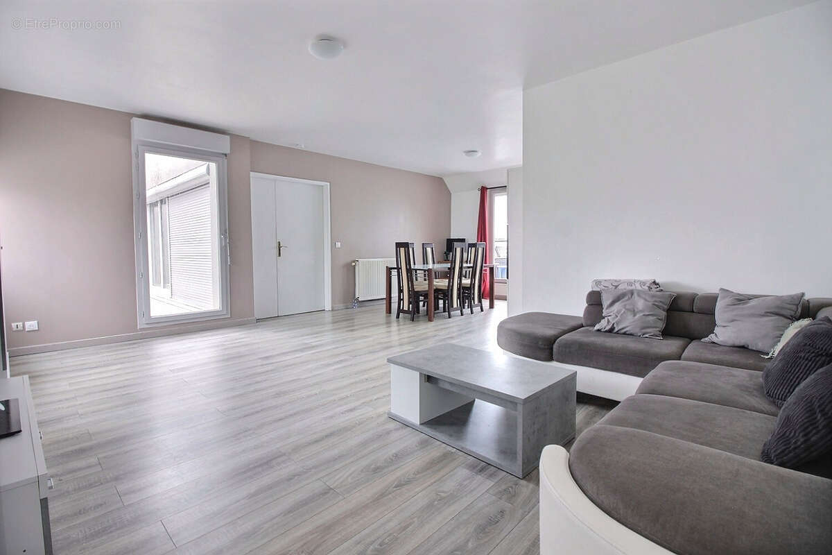 Appartement à SAINT-OUEN