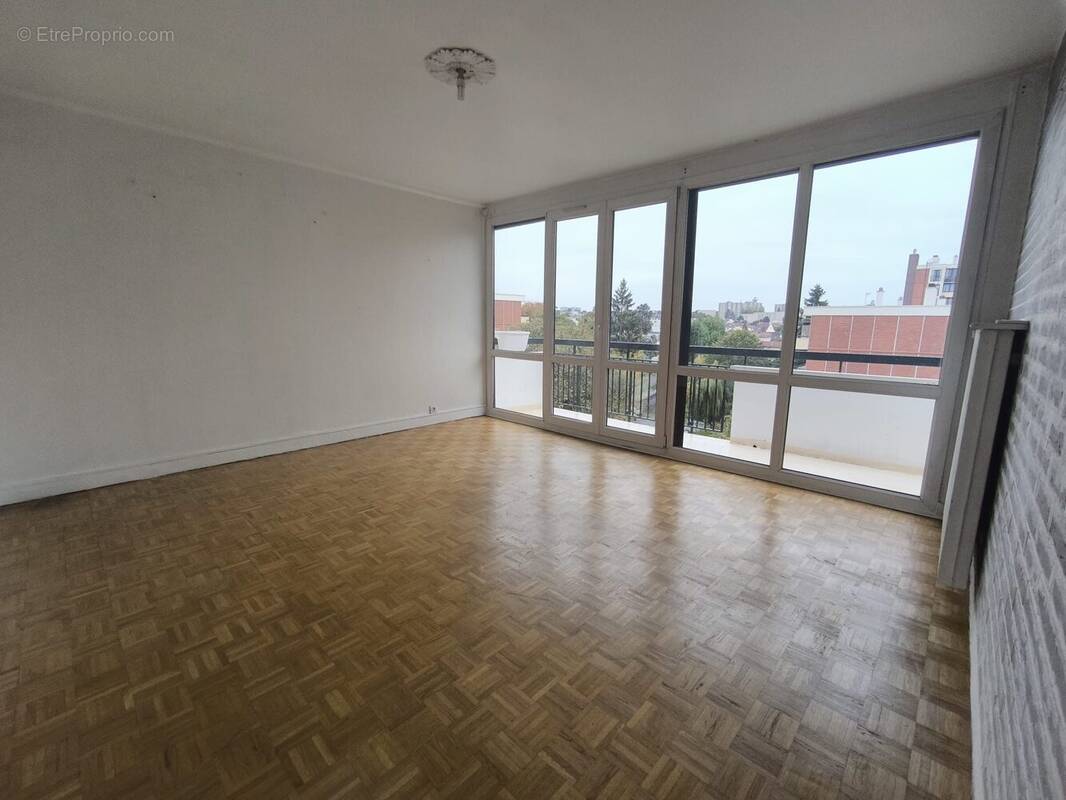 Appartement à VILLIERS-SUR-MARNE