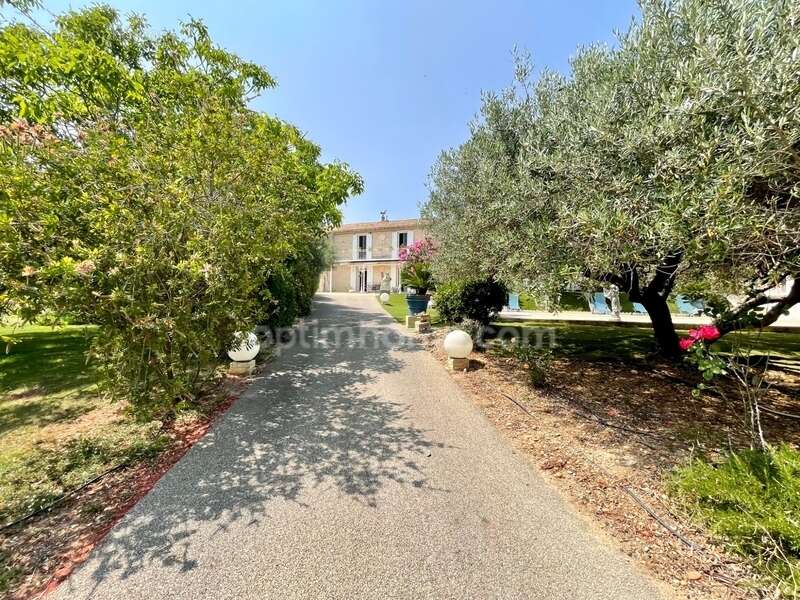 Maison à BELLEGARDE