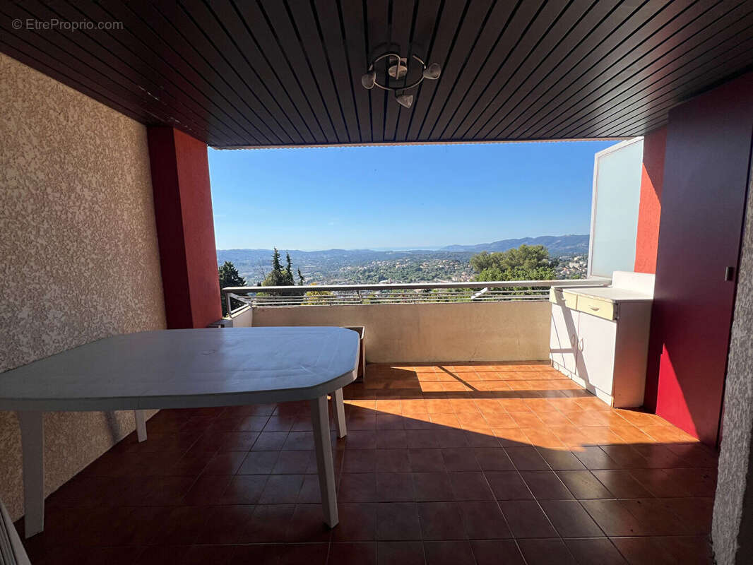 Grasse 2 p. dans résidence sécurisée avec piscine - photo 3