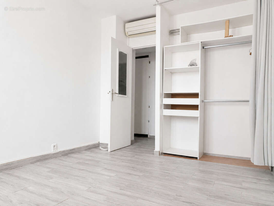 T3 lumineux avec balcon, cave et parking privé   Montpellier Près d'Arènes - photo 10