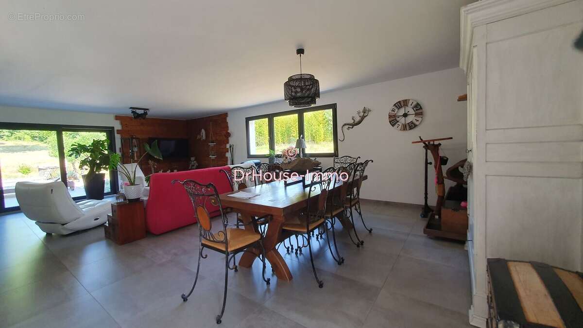 Maison 141 m² à Escource  - photo 5