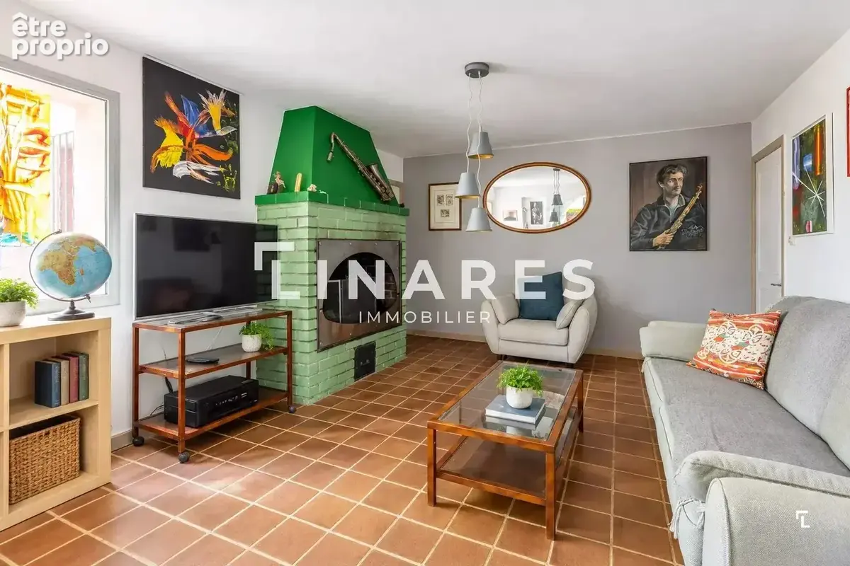 LA BUCOLIQUE - Viager occupé de 217m2 - Réserve d'usufruit - 13610 LE PUY-SAINTE-RÉPARADE - photo 8