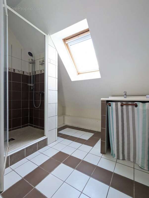 Maison F7 de 128 m² sur sous sol complet - photo 14
