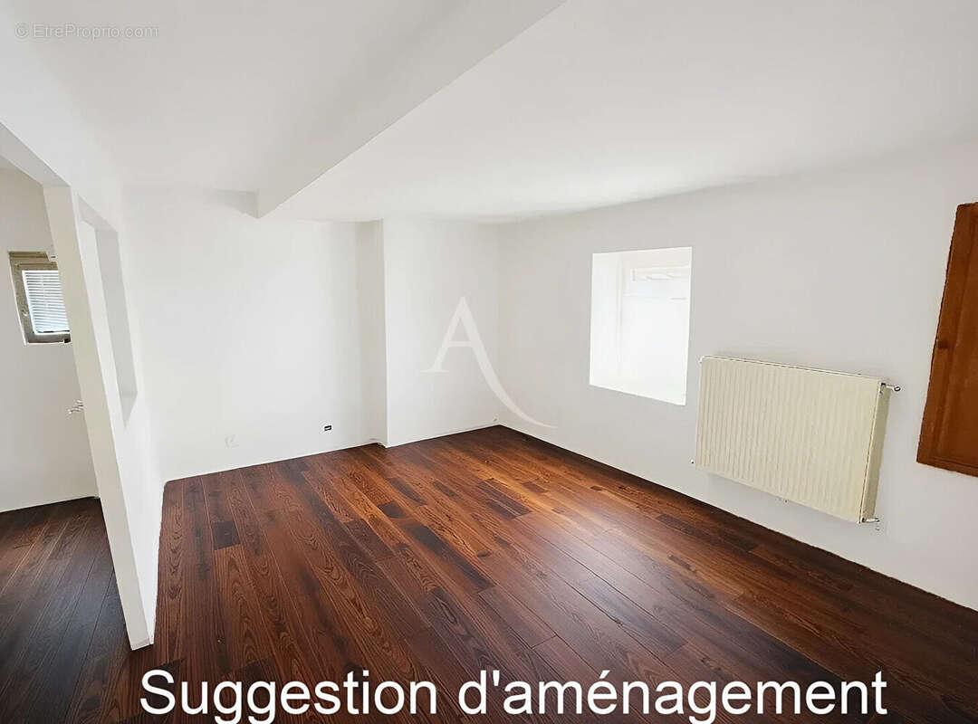 Appartement à PONT-DE-VAUX