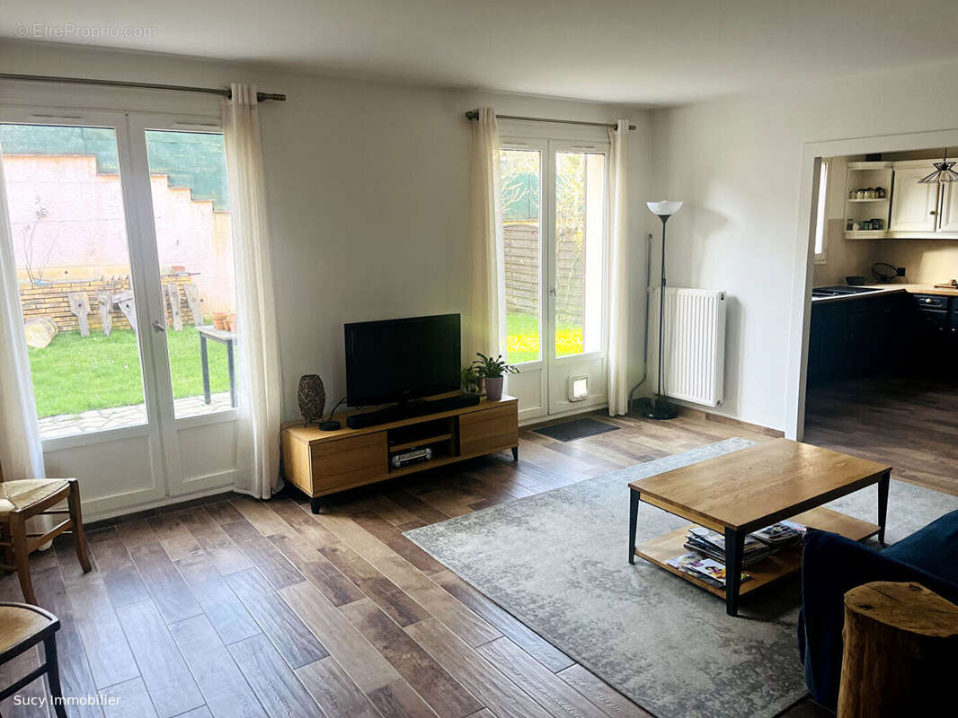 Maison à SUCY-EN-BRIE