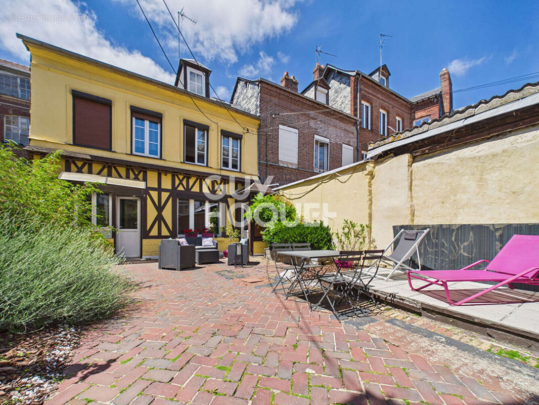 Maison à ELBEUF