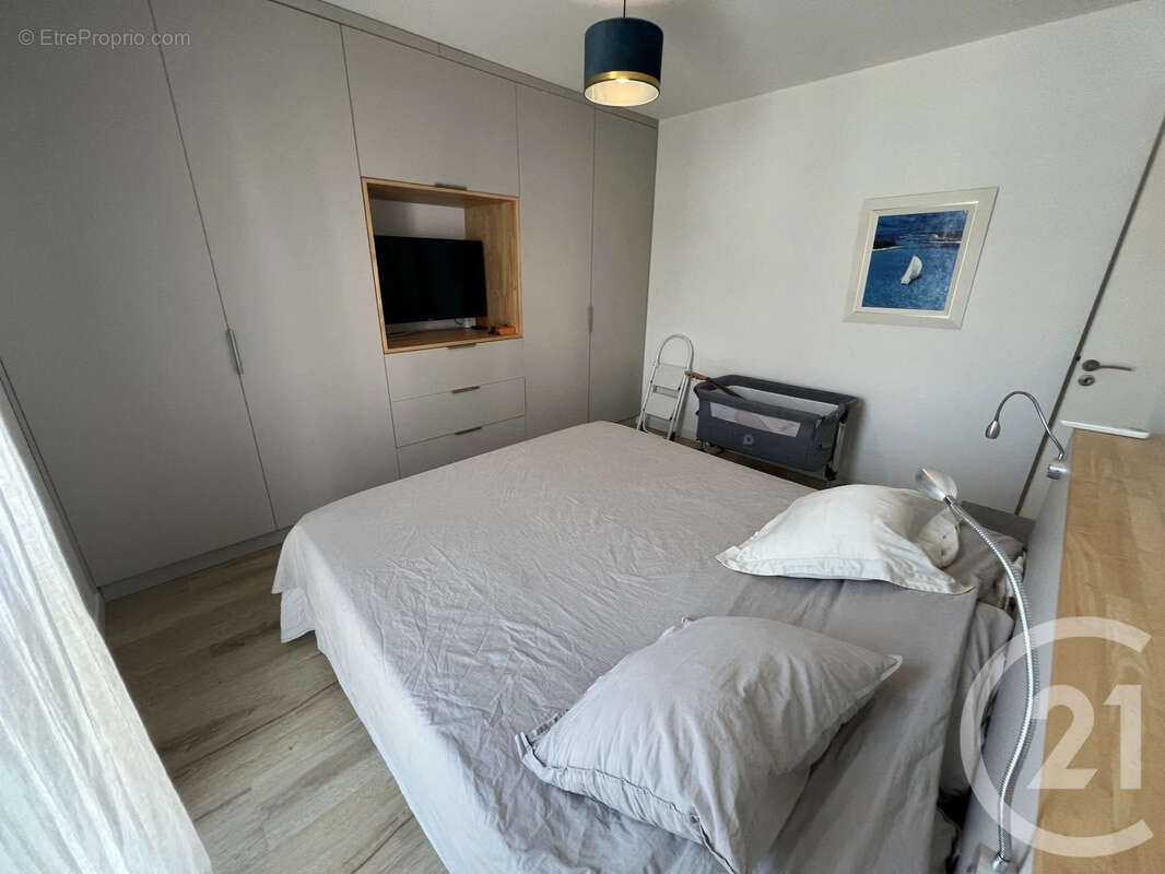 Appartement 106 m² à San-Martino-Di-Lota  - photo 12