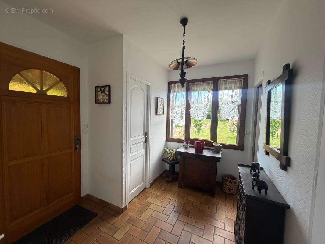Maison à TERGNIER