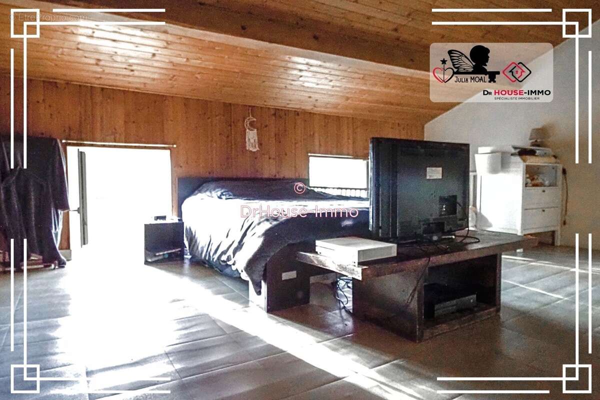 Maison à MOUZEUIL-SAINT-MARTIN