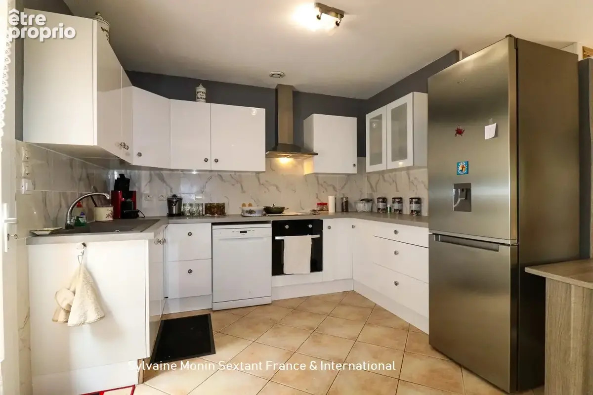 Maison rénovée de plain-pied avec jardin au calme - photo 10