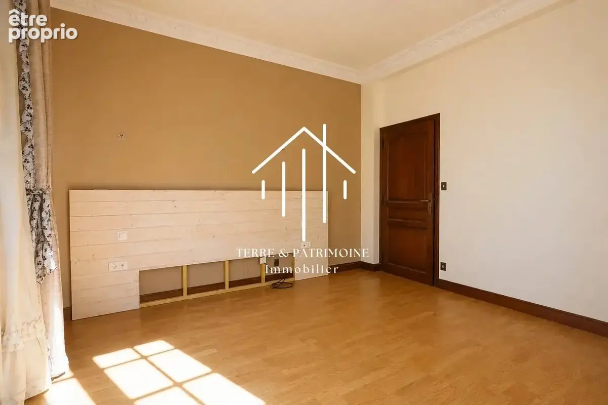 Maison de ville de caractère – 153 m² habitables & volumes exceptionnels - photo 6
