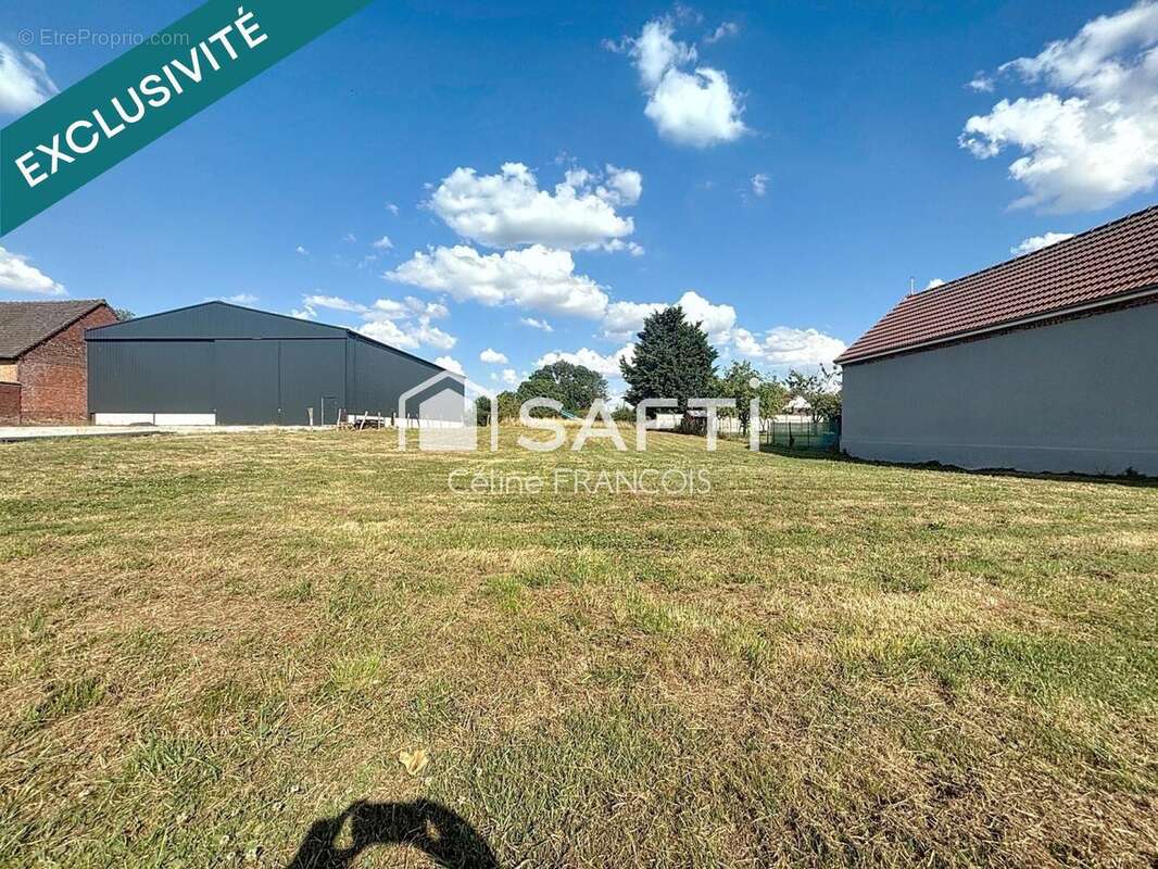 Terrain 1235 m² à Guyencourt-Saulcourt  - photo 2