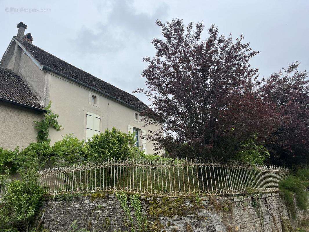 Maison à GRAMAT