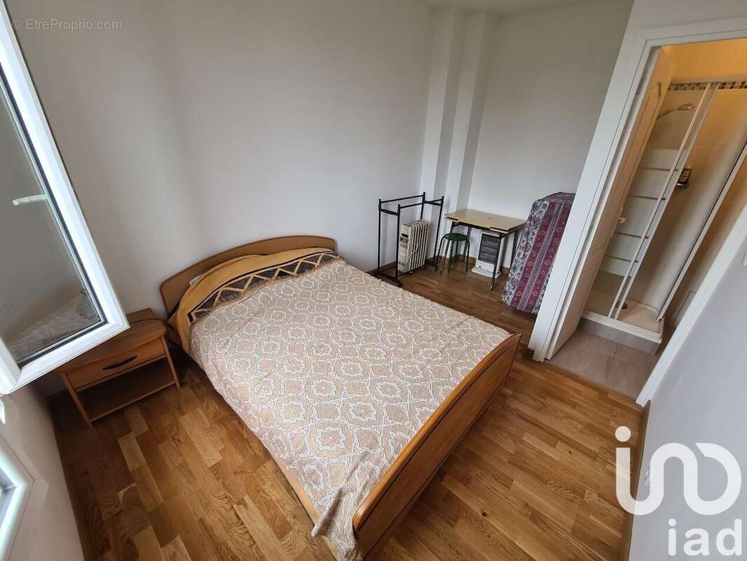 Photo 8 - Appartement à AUBERVILLIERS