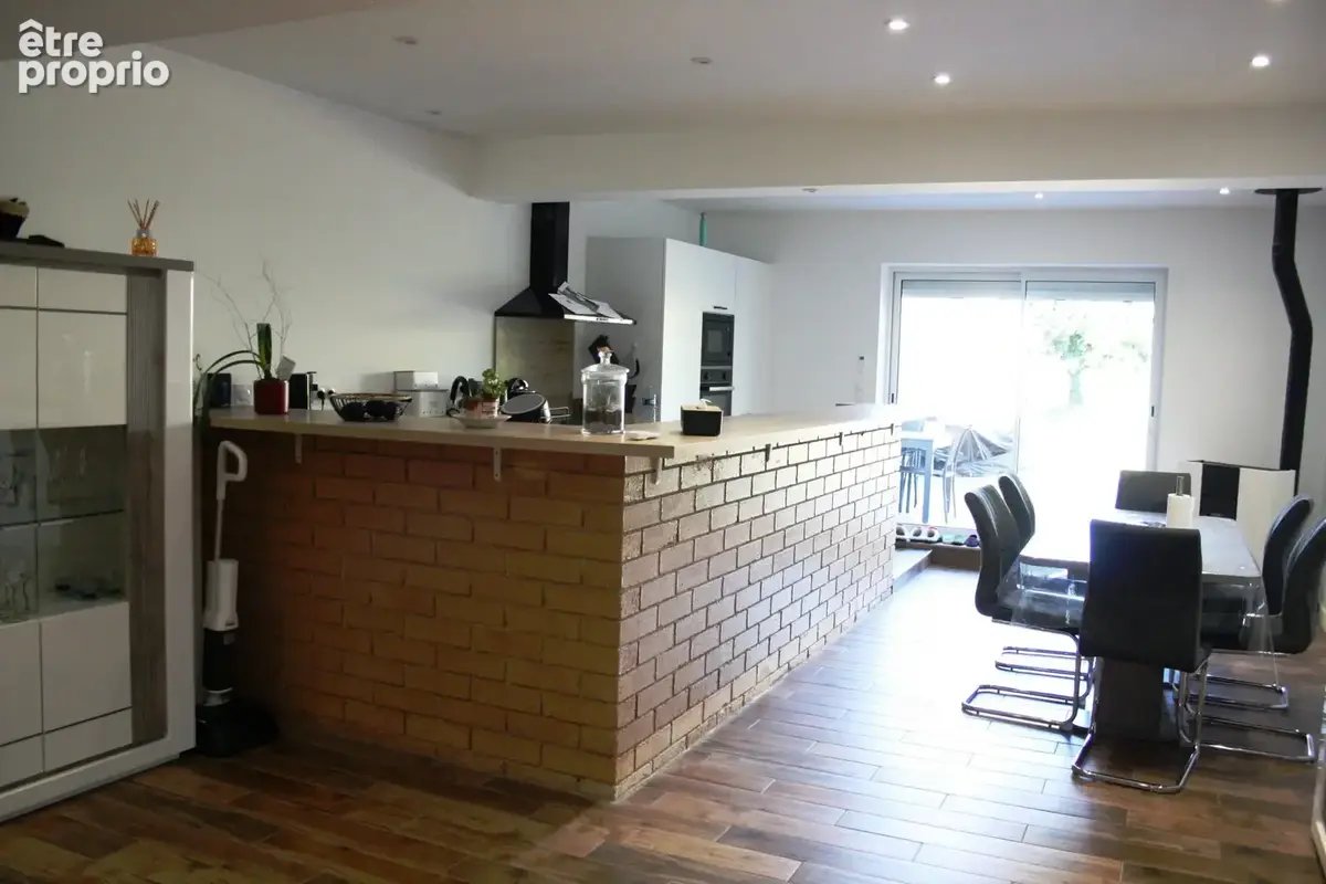 Maison 7 pièces 183 m² à vendre à Graulhet (81300) - photo 6