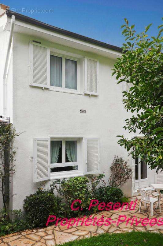 Maison à GUERMANTES