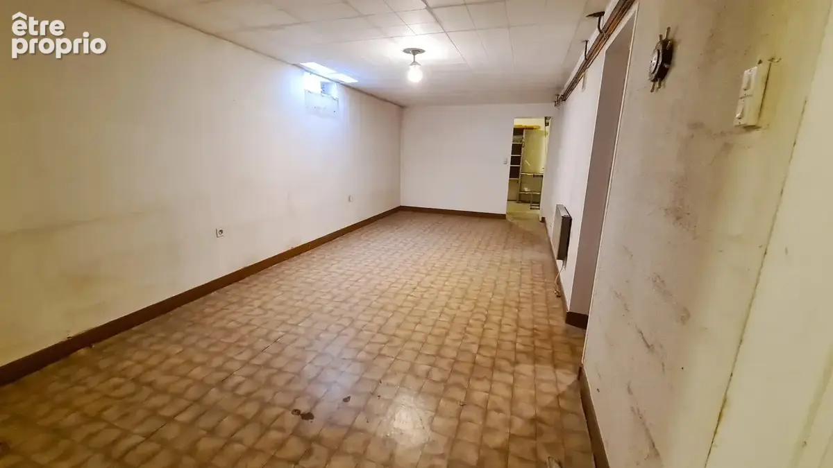 A vendre à Vichy Maison 3 pièces de plain-pied avec sous-sol et garage. - photo 19