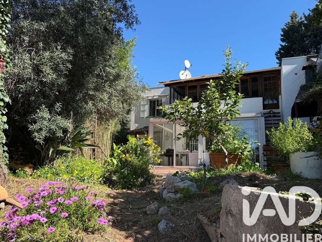 Photo 3 - Maison à MENTON