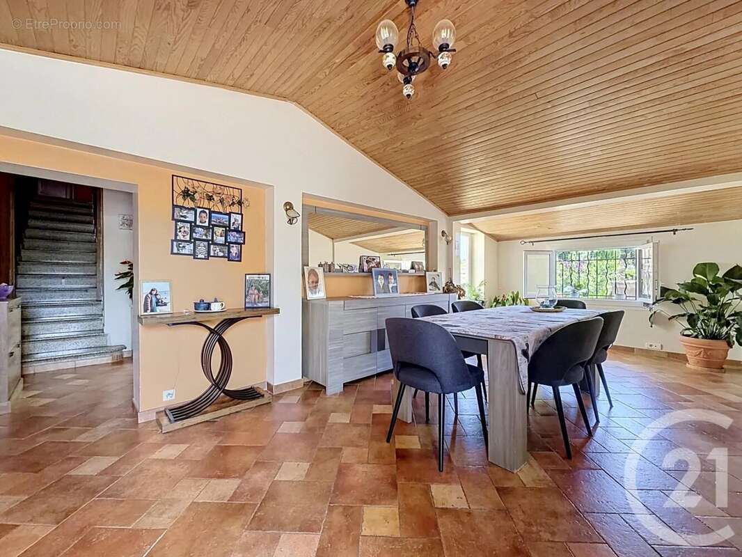 Maison 145 m² à Mougins  - photo 9