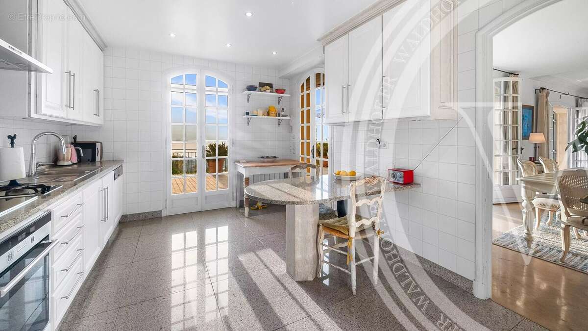 Maison à ROQUEBRUNE-CAP-MARTIN