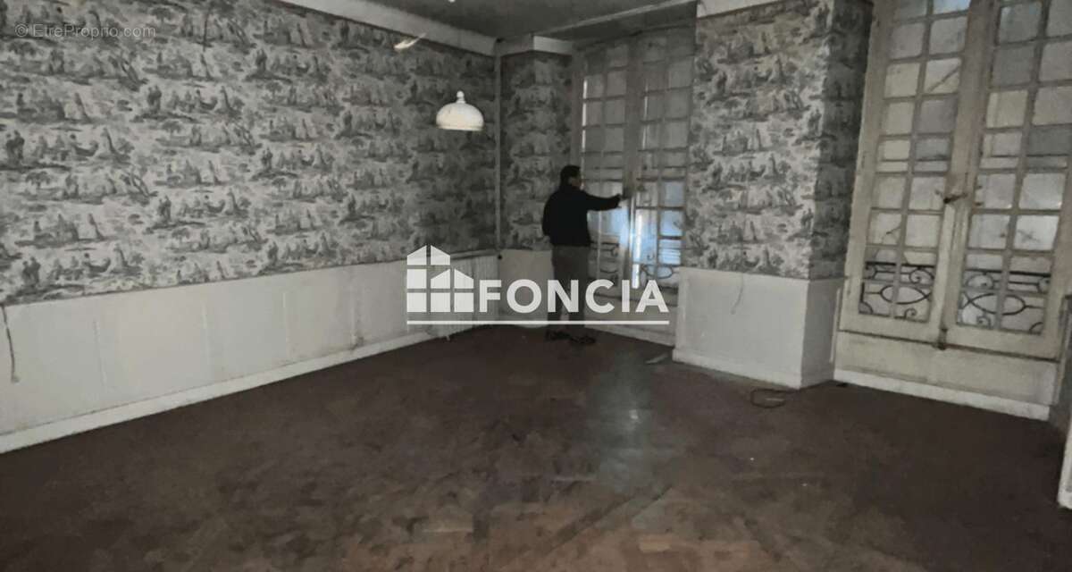 Appartement à SARLAT-LA-CANEDA