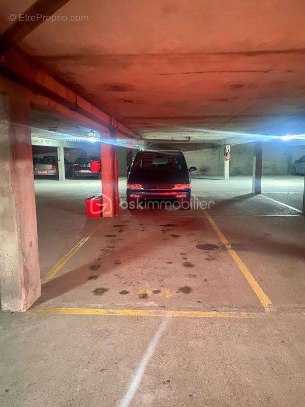 Parking à CHARTRES
