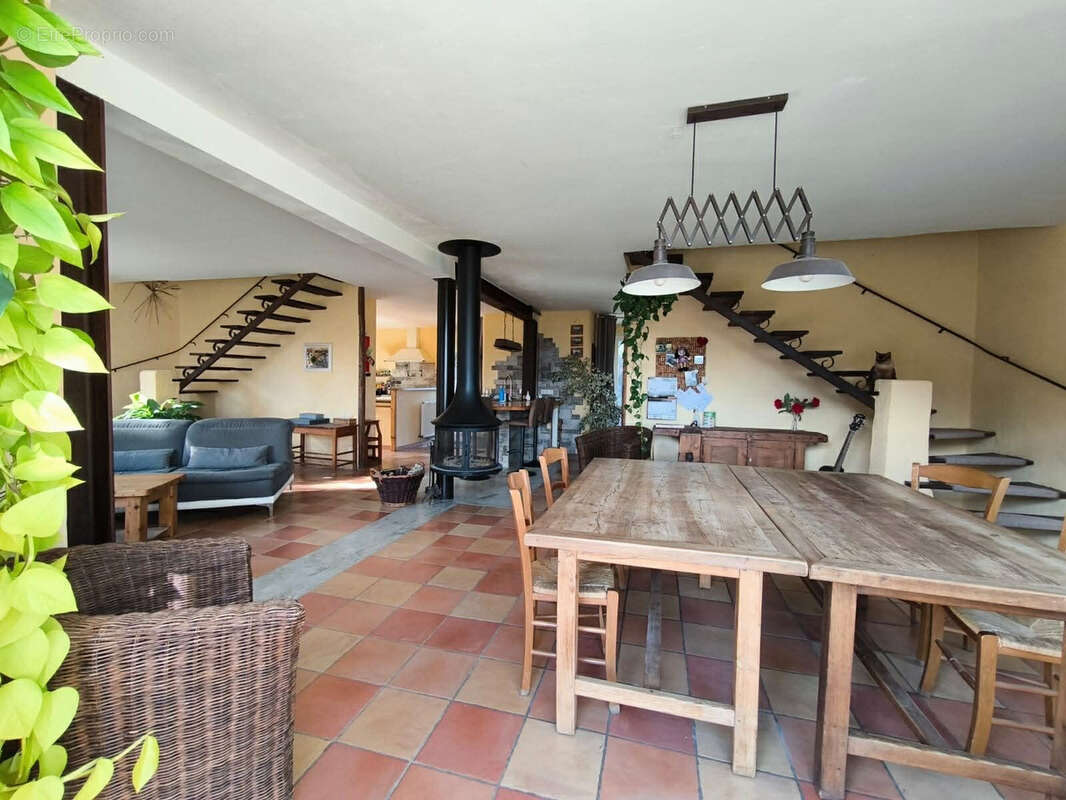 Maison à VINSOBRES