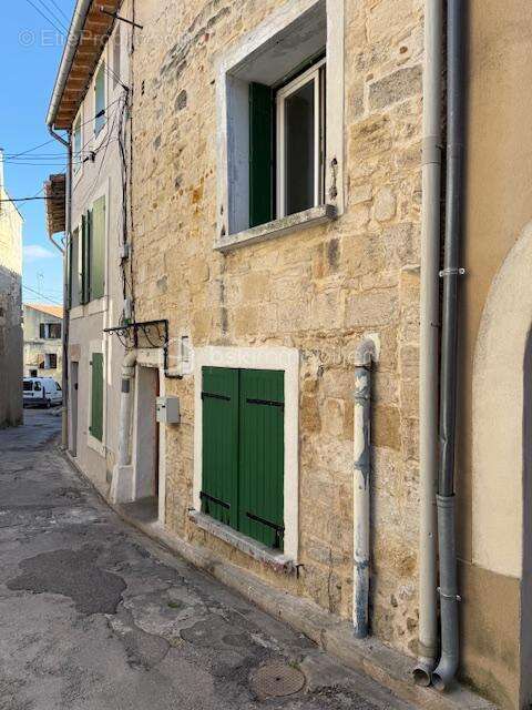 Maison à SAINT-GILLES