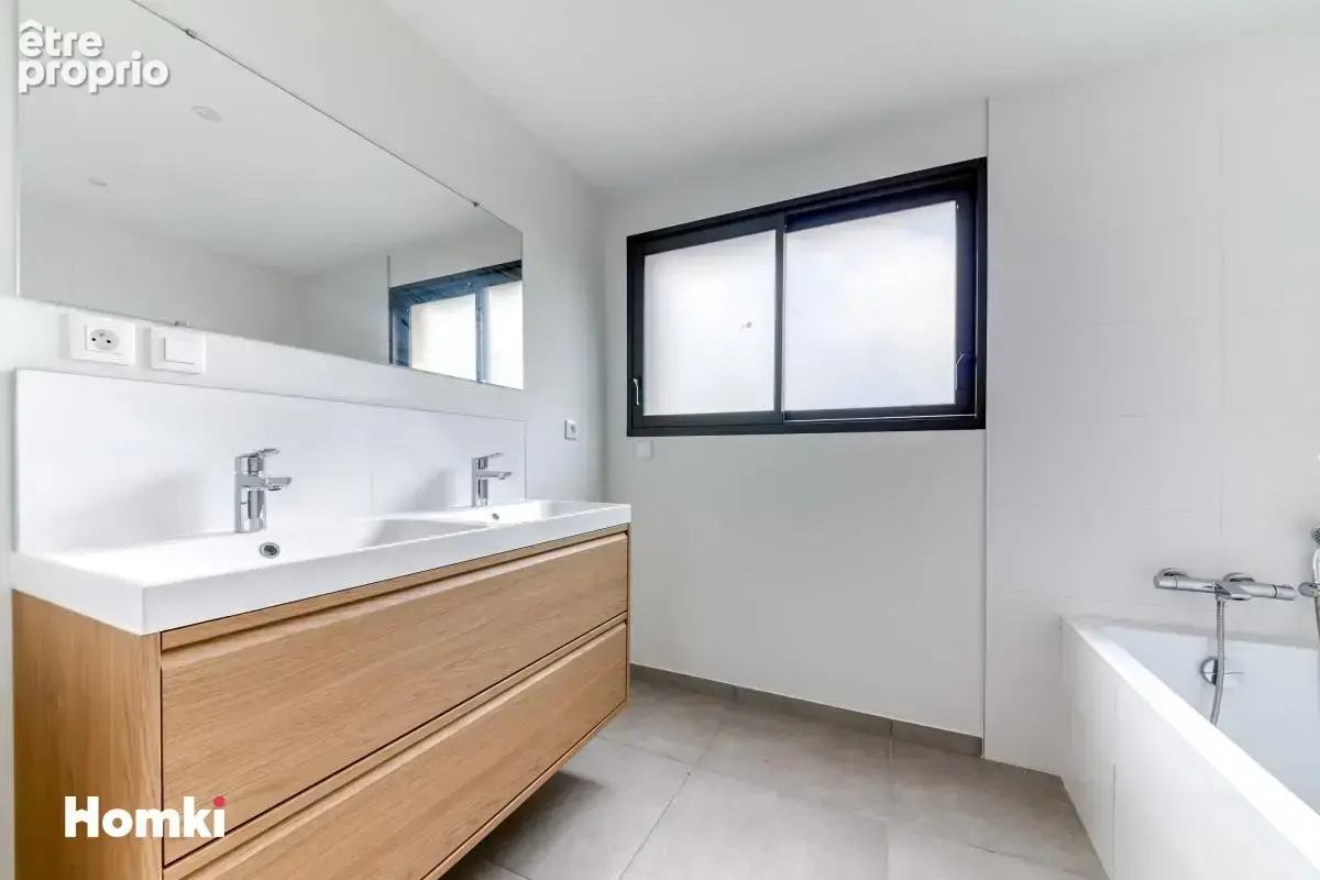 Maison/Villa T6 de 147 m² à Sainte-Foy-lès-Lyon 69110 - photo 11