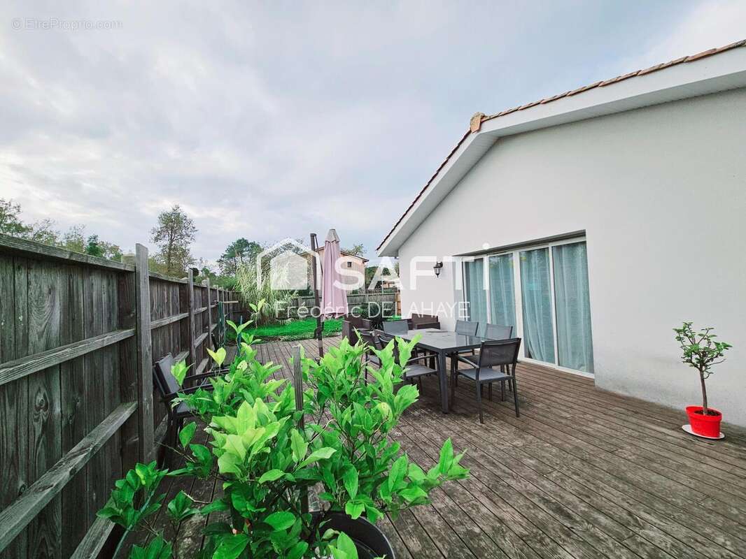 Photo 2 - Maison à LE PORGE