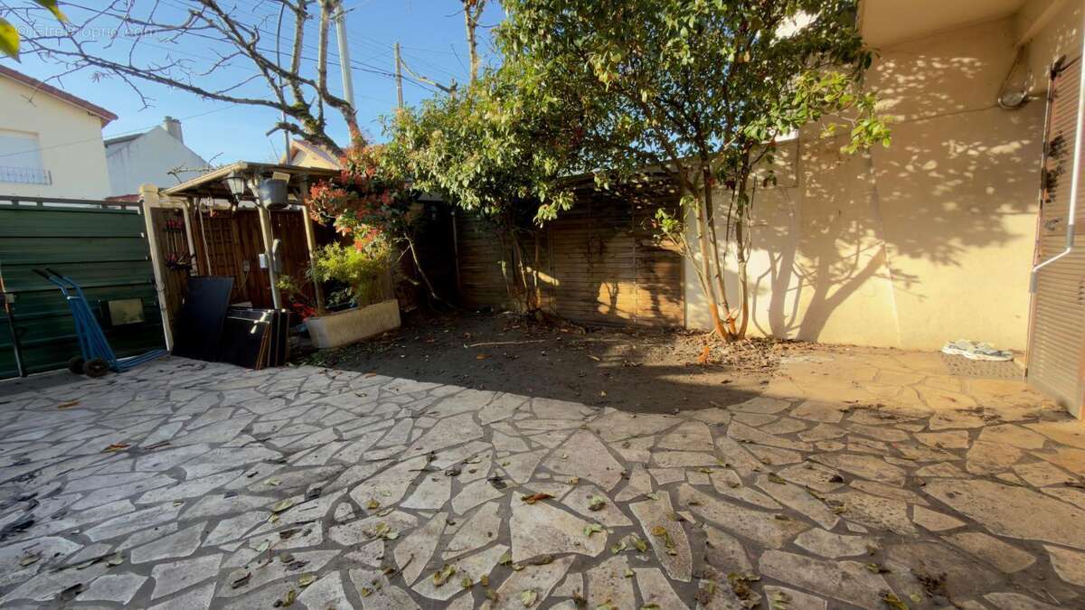 Maison à NEUILLY-PLAISANCE