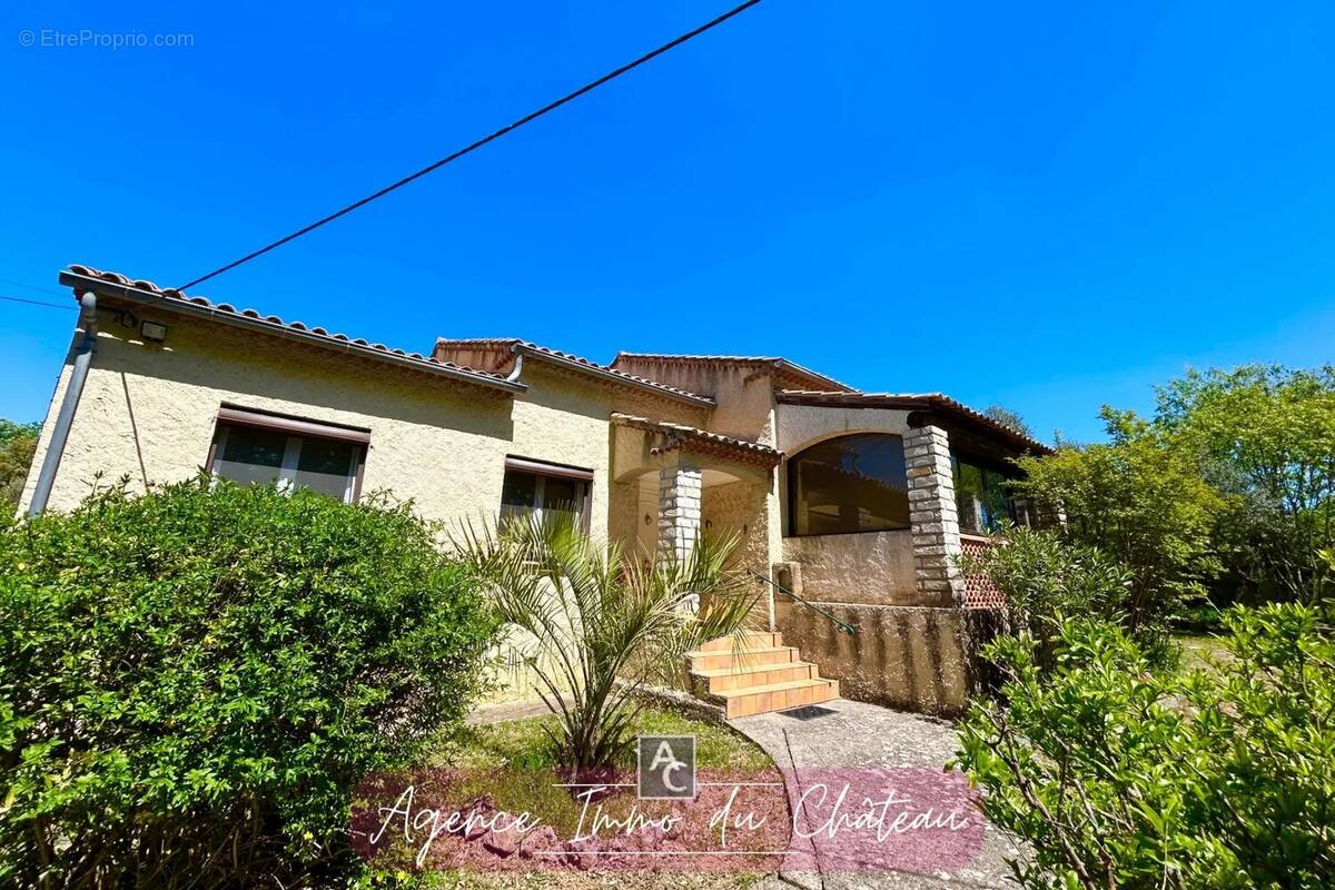 Maison à CAMPS-LA-SOURCE