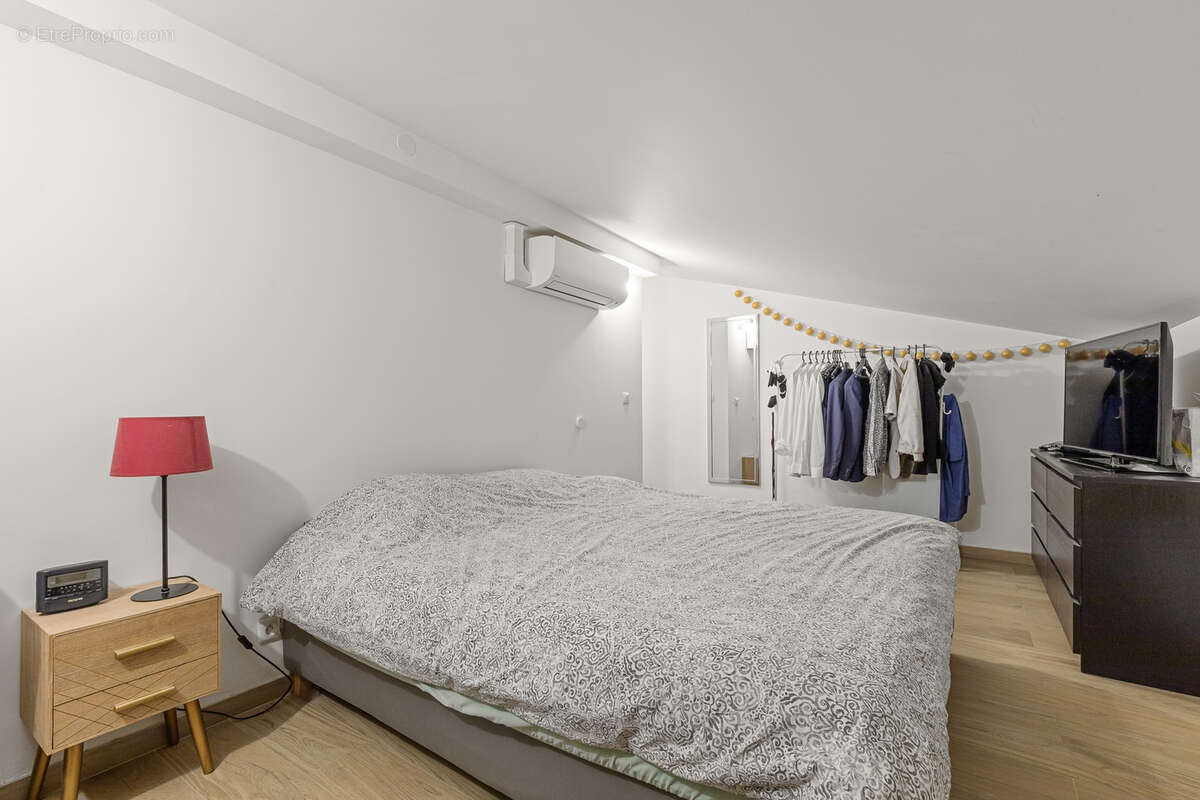 Appartement à MOUANS-SARTOUX