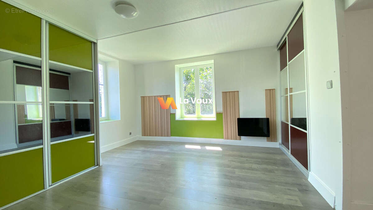 Appartement à BOUXIERES-AUX-DAMES