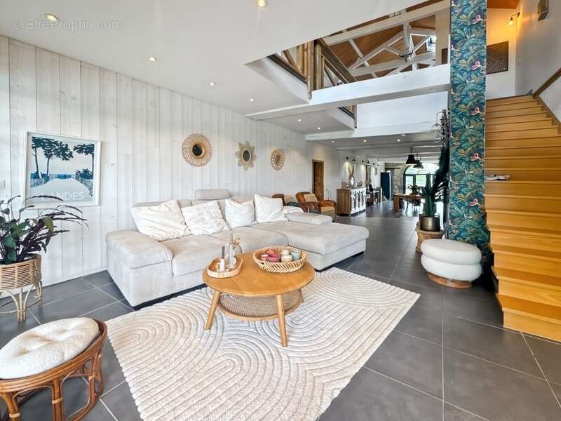 Maison à PEYREHORADE