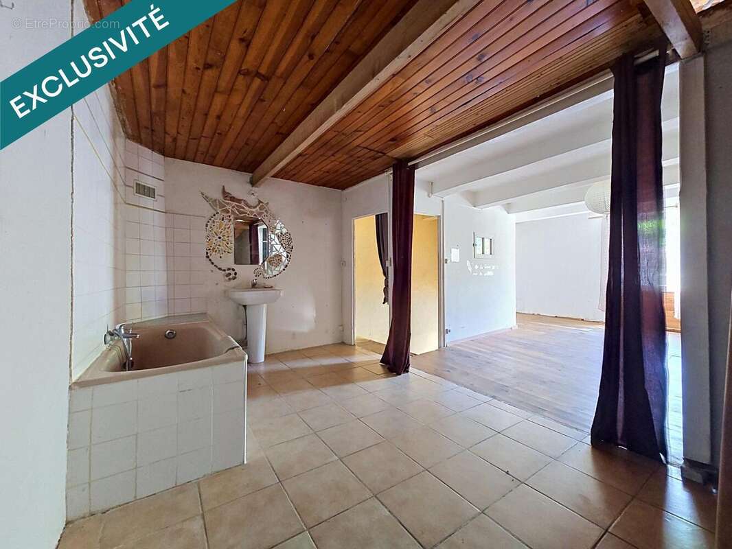 Maison 82 m² à Rosis  - photo 7