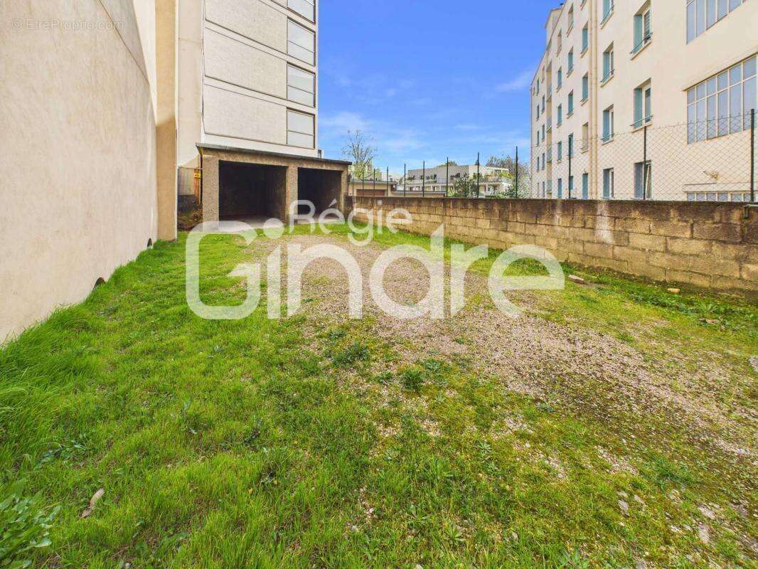 Appartement à CALUIRE-ET-CUIRE