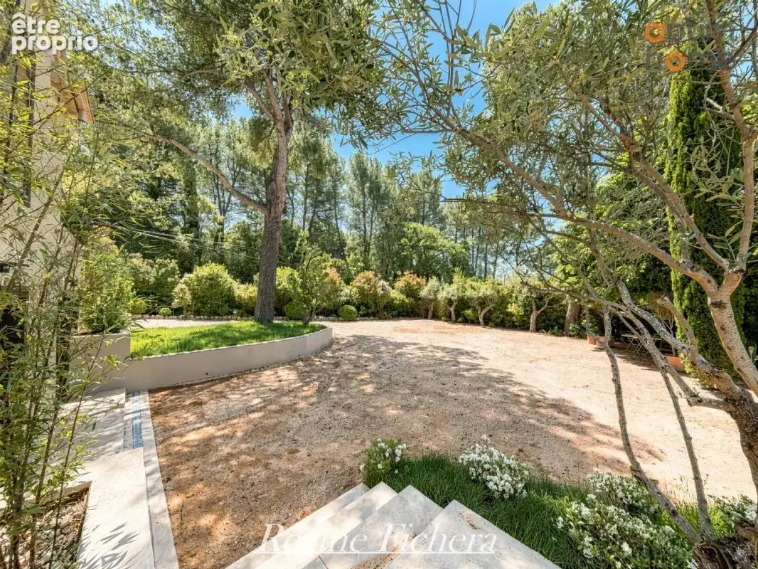 Maison à AIX-EN-PROVENCE