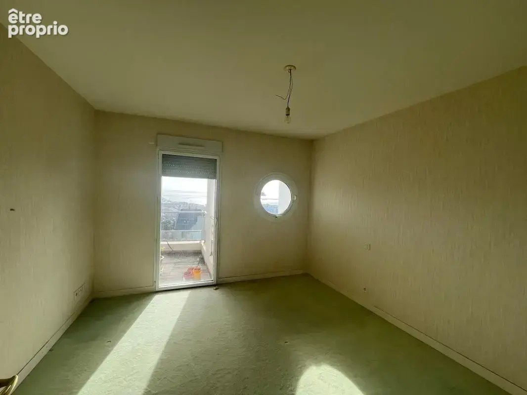 BREST : LA CORNICHE -Appartement T4 avec superbe vue mer - photo 4