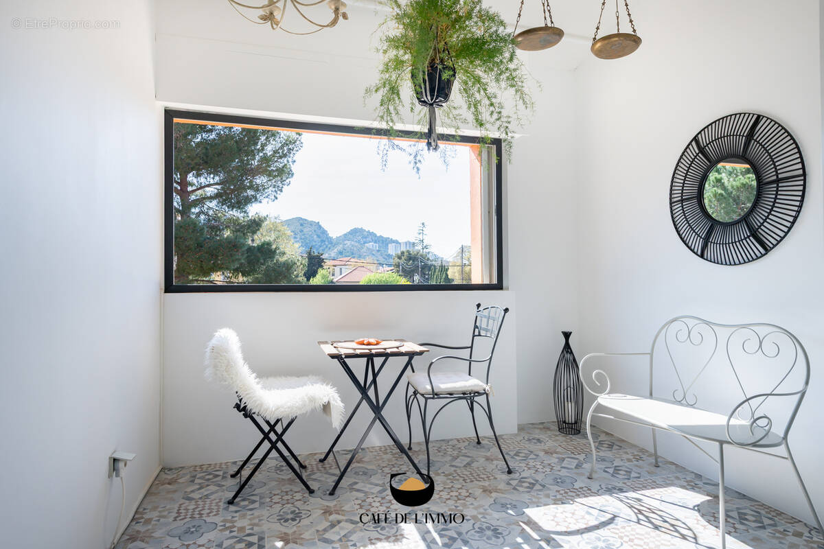 Appartement à MARSEILLE-9E