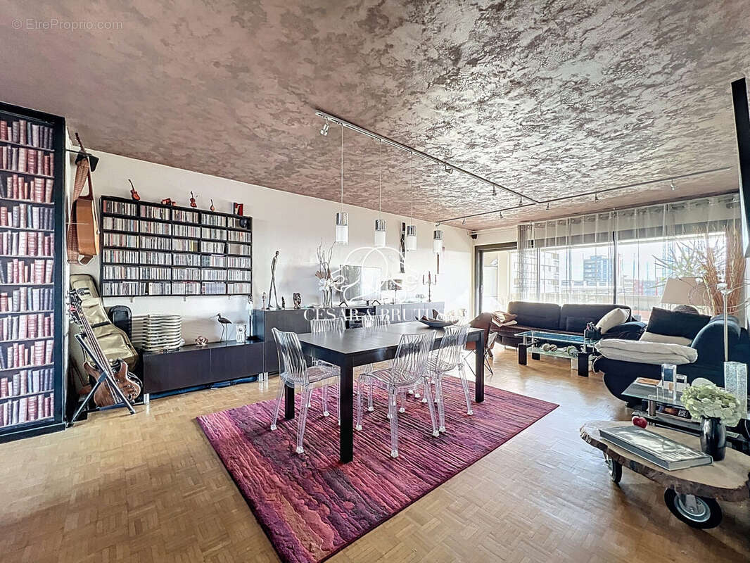 Appartement à CALUIRE-ET-CUIRE